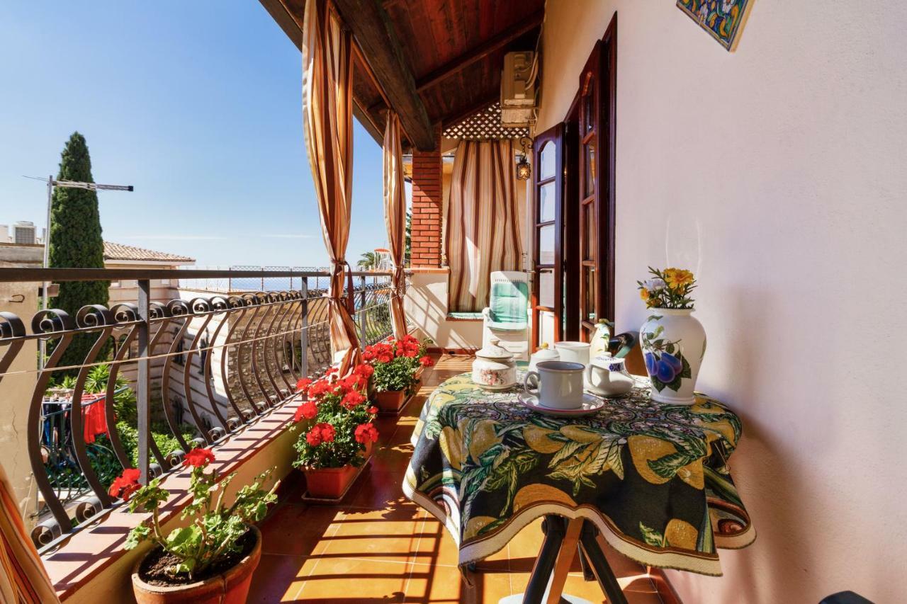 Appartamento Taormina Vintage Loft Esterno foto